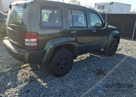 2009 Jeep Liberty Sport z USA, uszkodzony, nr VIN 1J8GP28K19W503535